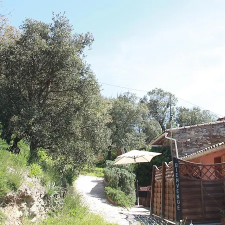 Une Pause En Foret A La Ferme Casa rural *